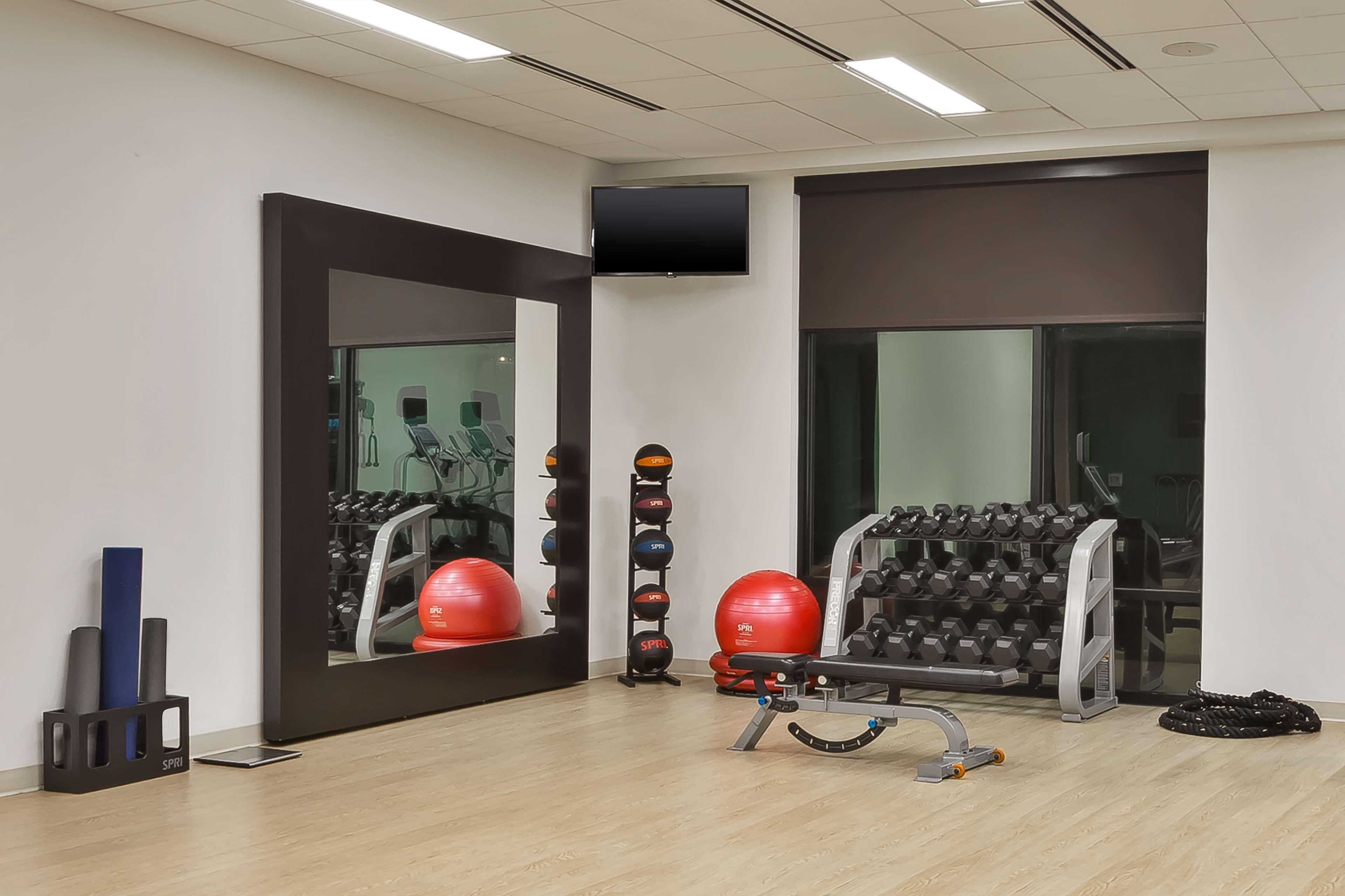 Homewood Suites By Hilton Pittsburgh Downtown Екстериор снимка