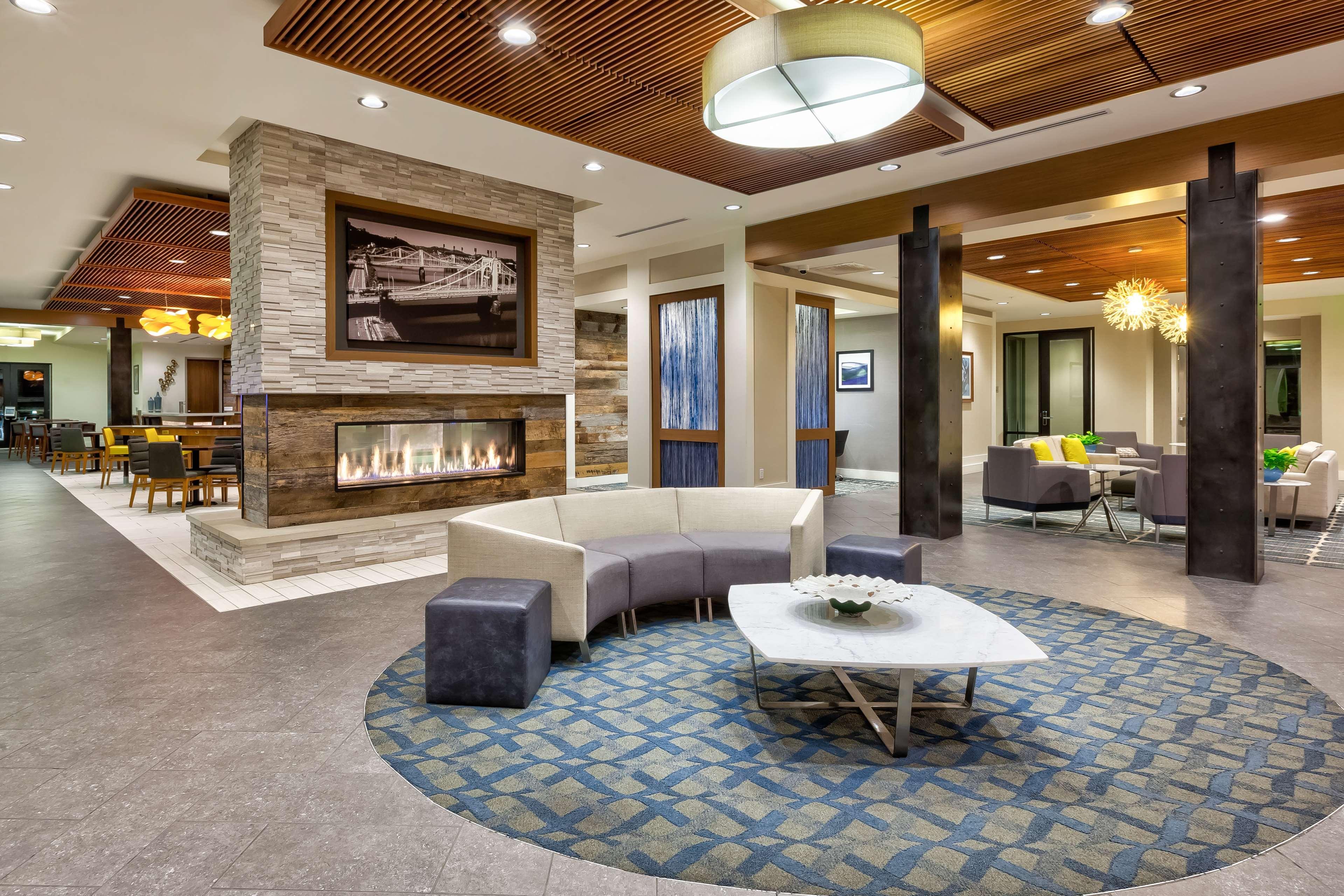 Homewood Suites By Hilton Pittsburgh Downtown Екстериор снимка