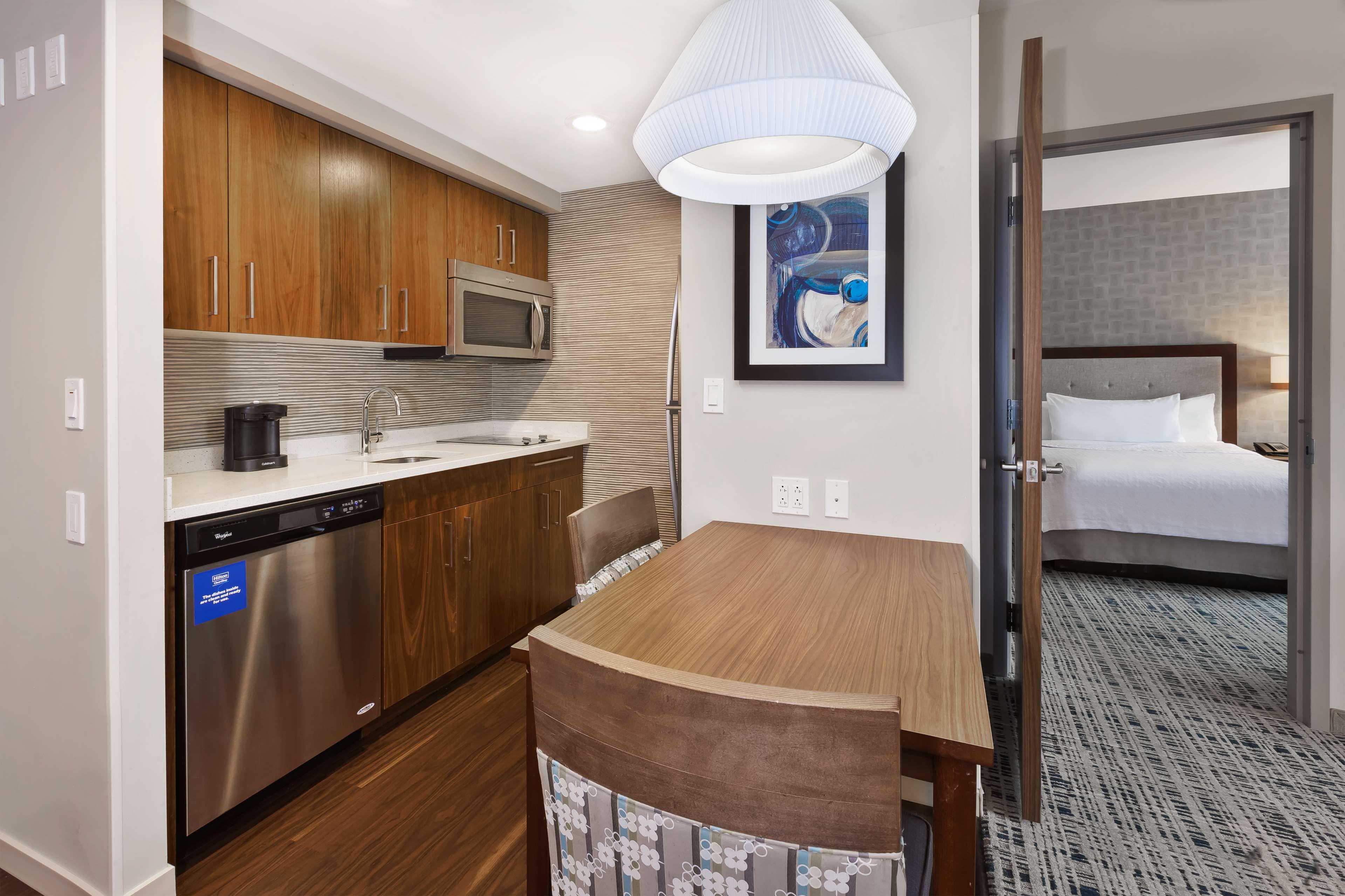 Homewood Suites By Hilton Pittsburgh Downtown Екстериор снимка