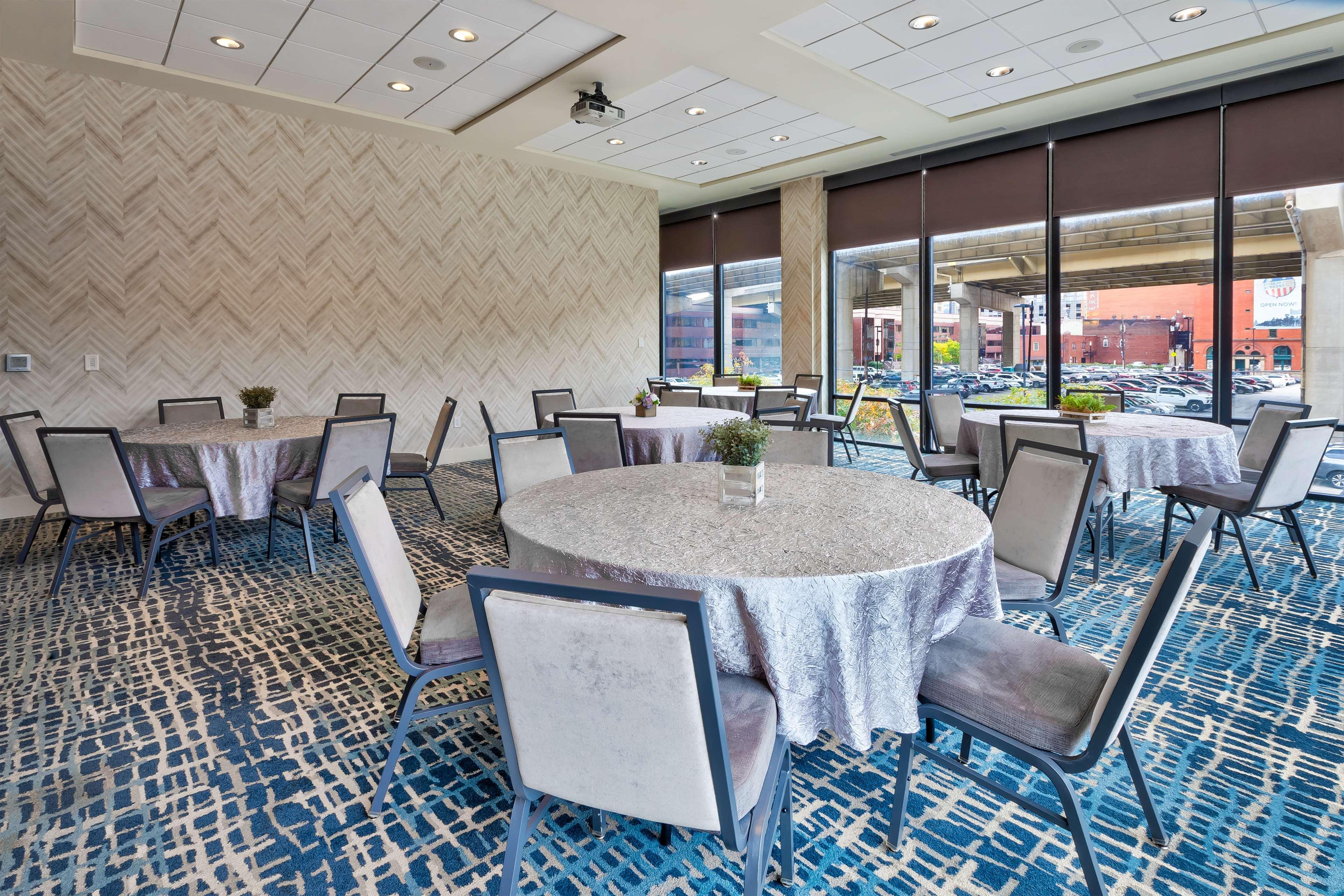 Homewood Suites By Hilton Pittsburgh Downtown Екстериор снимка