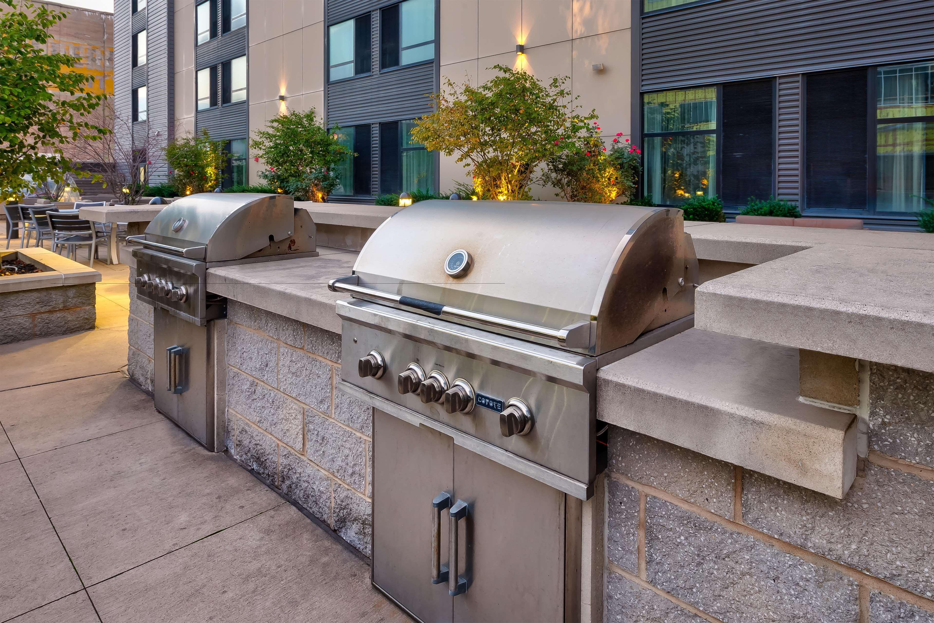 Homewood Suites By Hilton Pittsburgh Downtown Екстериор снимка