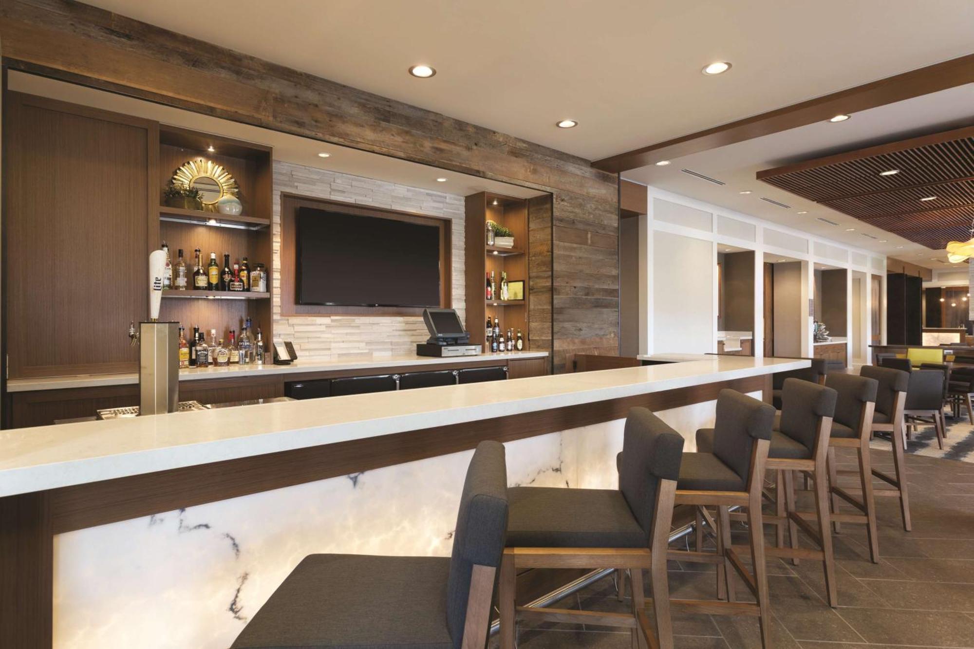 Homewood Suites By Hilton Pittsburgh Downtown Екстериор снимка