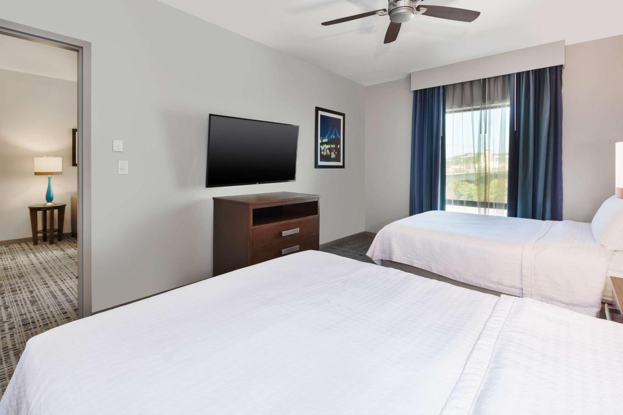 Homewood Suites By Hilton Pittsburgh Downtown Екстериор снимка