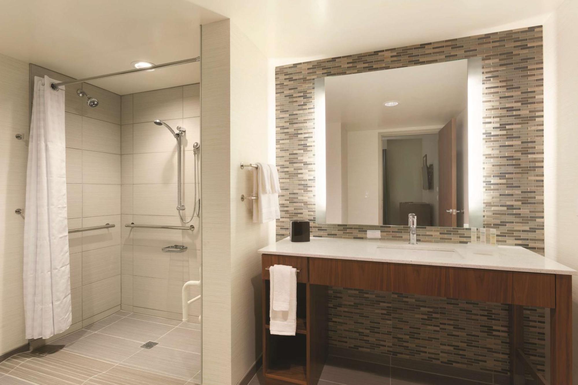 Homewood Suites By Hilton Pittsburgh Downtown Екстериор снимка