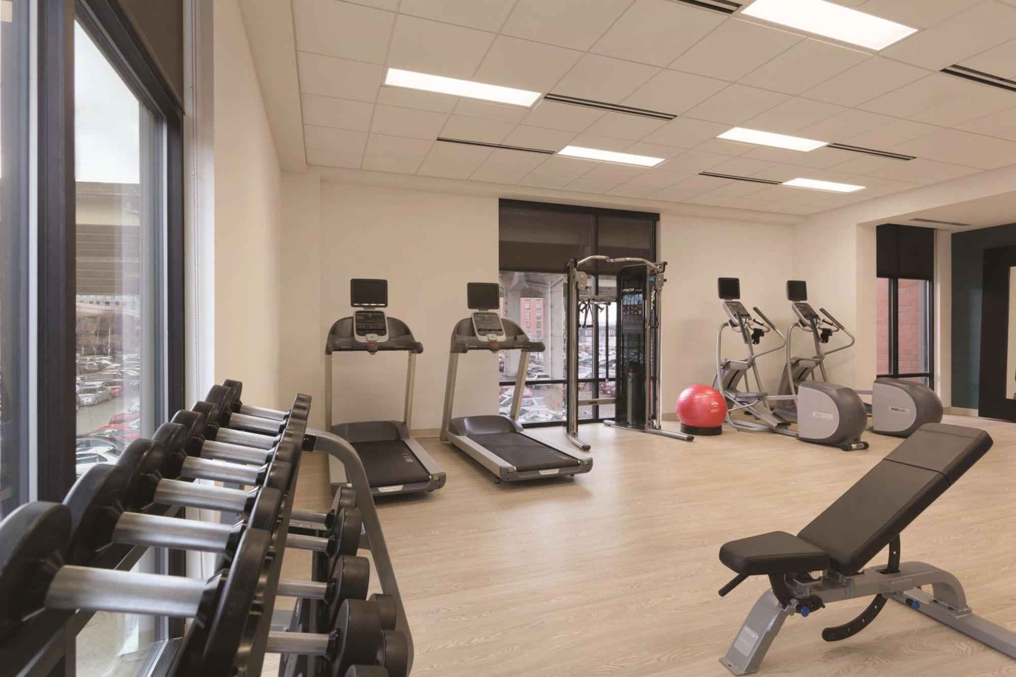 Homewood Suites By Hilton Pittsburgh Downtown Екстериор снимка